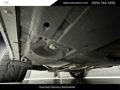 Used 2022 Porsche Cayenne Turbo w/ Performance Package (PG2) image 47