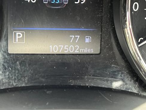 Used 2021 Nissan Rogue Sport SV FWD image 6