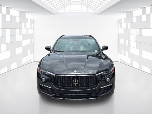 Used 2022 Maserati Levante GT AWD/4WD image 2