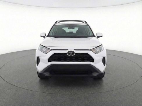 Used 2023 Toyota RAV4 XLE w/ Convenience Package image 2