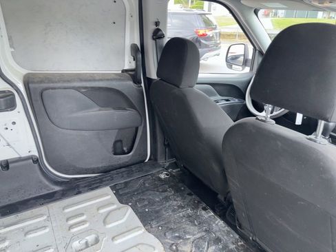 Used 2019 RAM ProMaster City Tradesman image 6