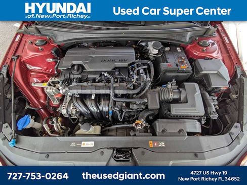 Used 2023 Hyundai Elantra SEL w/ Convenience Package FWD image 12