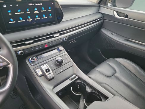 Certified 2023 Hyundai Palisade Limited FWD image 35