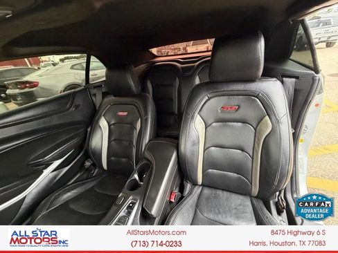 Used 2019 Chevrolet Camaro SS RWD image 19