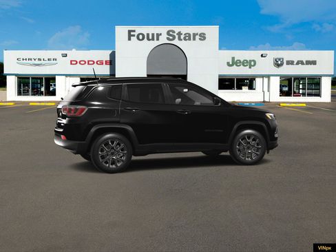 New 2026 Jeep Compass Latitude image 15