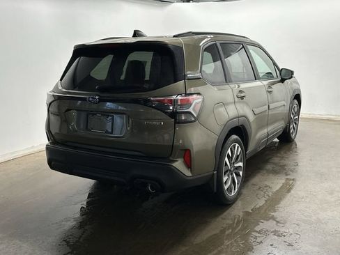 Certified 2025 Subaru Forester Touring AWD/4WD image 31