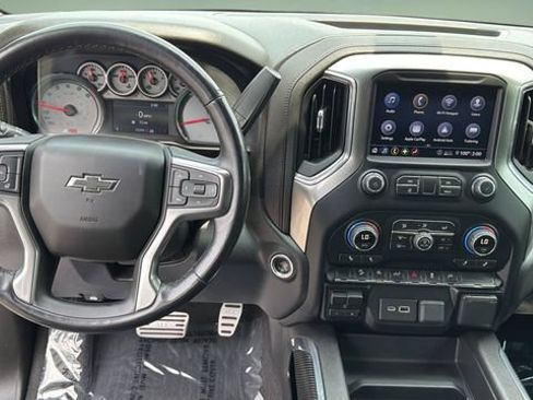 Used 2020 Chevrolet Silverado 1500 RST AWD/4WD image 11