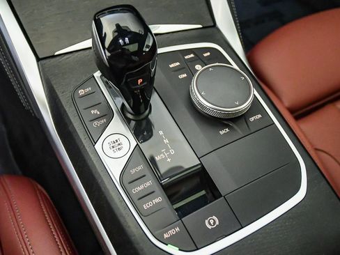 Used 2023 BMW 430i Coupe w/ M Sport Package image 22