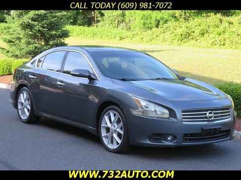 Used 2009 Nissan Maxima 3.5 SV w/ Sport Pkg image 3