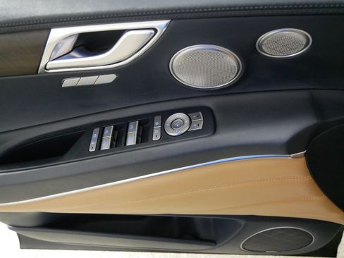 Used 2024 Genesis GV80 3.5T w/ Prestige Package image 19