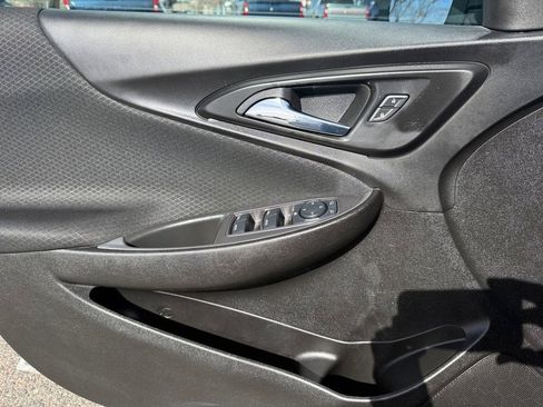 Used 2023 Chevrolet Malibu LT image 16