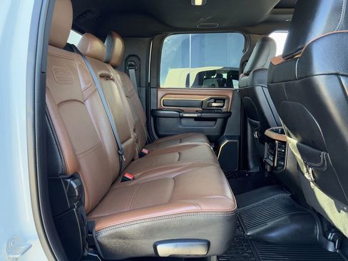 Used 2024 RAM 2500 Limited w/ Safety Group image 32