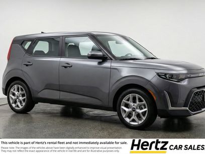 Used 2025 Kia Soul LX w/ LX Technology Package