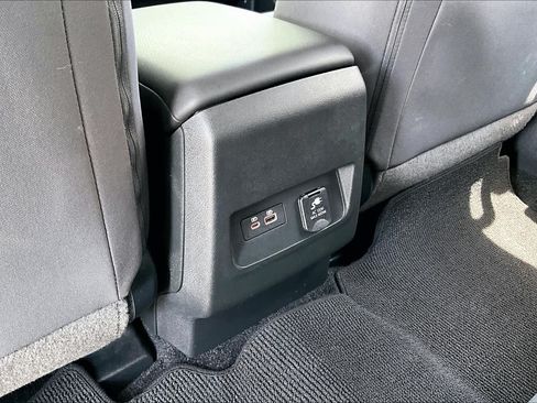 Used 2024 Nissan Frontier SV w/ SV Convenience Package AWD/4WD image 34