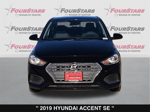 Used 2019 Hyundai Accent SE image 10