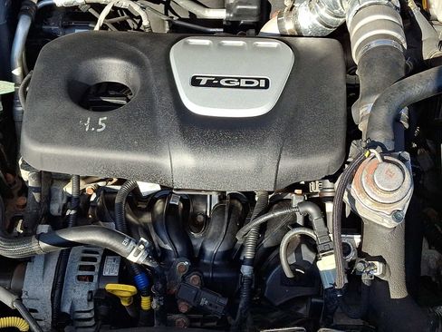 Used 2018 Hyundai Tucson Value AWD/4WD image 29
