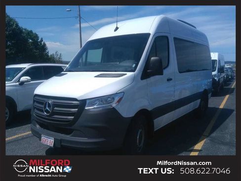 Used 2024 Mercedes-Benz Sprinter 2500 image 1