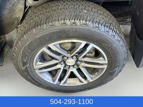 Used 2021 Chevrolet Colorado W/T w/ Custom Special Edition RWD image 29