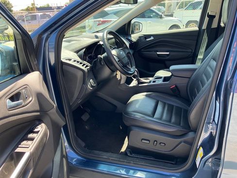 Used 2018 Ford Escape SEL w/ Ford Safe & Smart Package AWD/4WD image 5