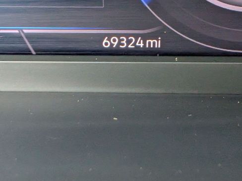 Used 2021 Volkswagen Tiguan SEL Premium R-Line w/ 3rd Row Seat Package AWD/4WD image 13