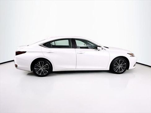 Certified 2025 Lexus ES 300h 300h w/ Premium Package image 4