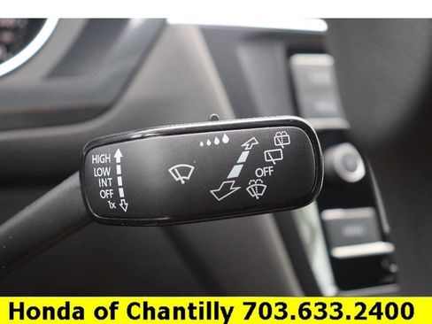 Used 2021 Volkswagen Tiguan S FWD image 11