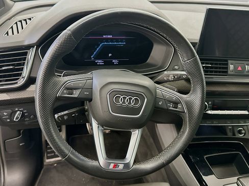 Used 2022 Audi SQ5 Premium Plus w/ Premium Plus Package image 18