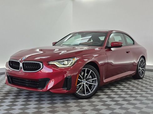 Used 2025 BMW 230i Coupe RWD image 1