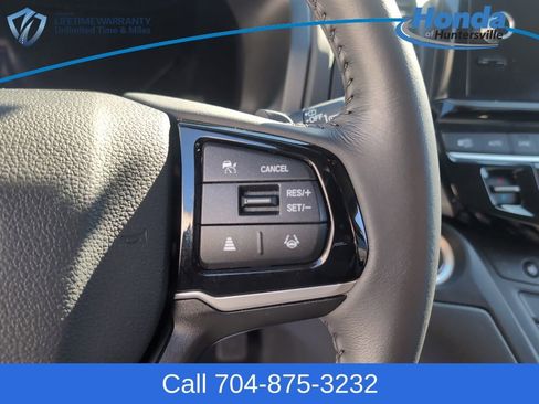 Certified 2025 Honda Odyssey EX-L image 24