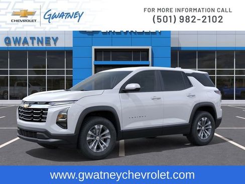 New 2026 Chevrolet Equinox LT FWD image 2