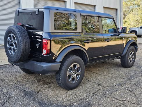 Used 2025 Ford Bronco Big Bend image 4