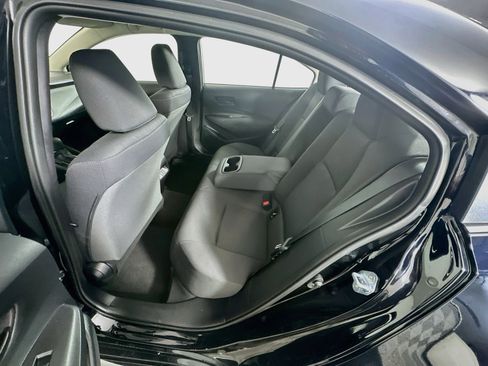 Used 2025 Toyota Corolla LE FWD image 25