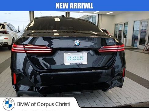 Used 2026 BMW 530i image 7
