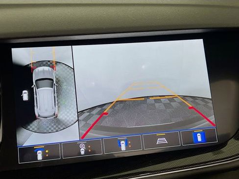 Certified 2023 Buick Envision Essence w/ Technology Package II image 12