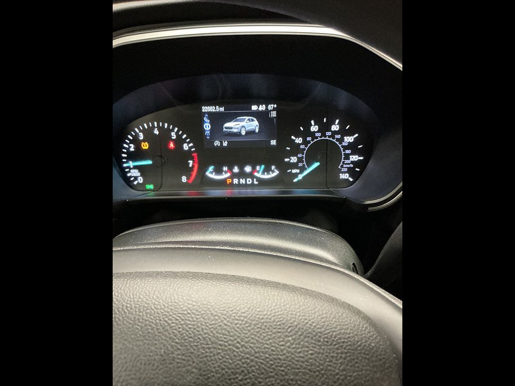Used 2020 Ford Escape SE FWD image 12