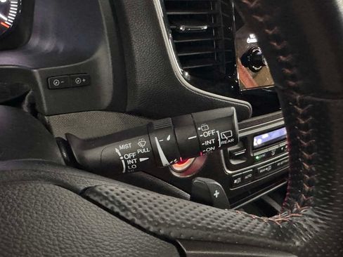 Certified 2022 Honda Passport TrailSport image 19