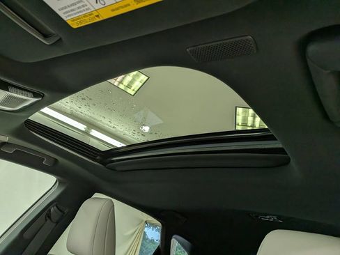 Certified 2025 Lexus RX 350 Premium w/ Convenience Package AWD/4WD image 17