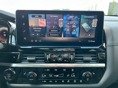 New 2026 Nissan Pathfinder SL w/ SL Premium Package AWD/4WD image 15