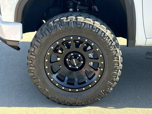 Used 2022 GMC Sierra 1500 Elevation AWD/4WD image 32