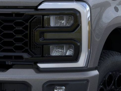 New 2026 Ford F250 Lariat w/ Black Appearance Package AWD/4WD image 22