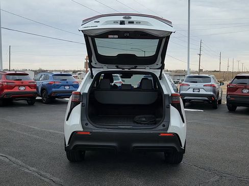 New 2026 Toyota bZ XLE image 18