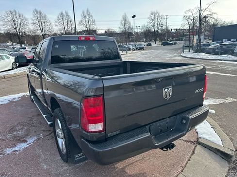 Used 2018 RAM 1500 ST image 3