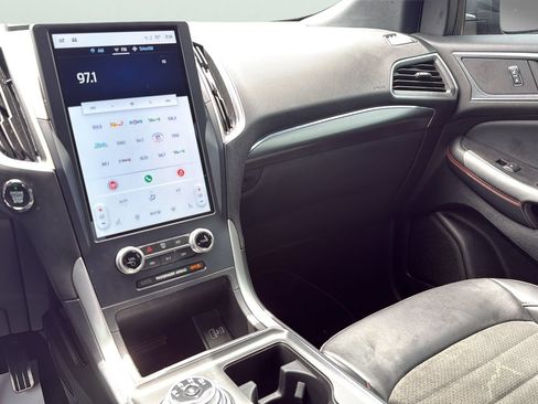 Certified 2023 Ford Edge ST-Line AWD/4WD image 15