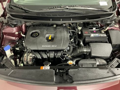 Used 2017 Kia Forte LX w/ LX Popular Package FWD image 9