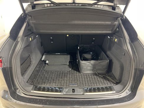 New 2025 Jaguar F-PACE R-Dynamic S image 29