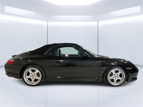 Used 2001 Porsche 911 Carrera 4 image 5