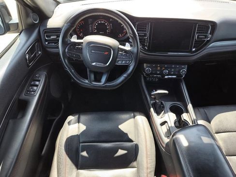 Used 2024 Dodge Durango GT RWD image 16