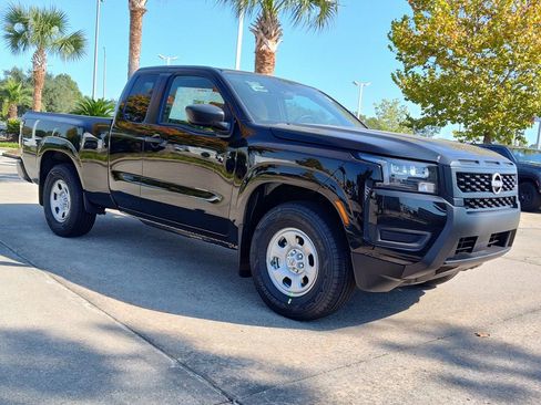 New 2026 Nissan Frontier S image 5