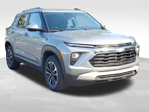 Certified 2025 Chevrolet TrailBlazer LT AWD/4WD image 7