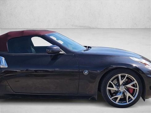 Used 2013 Nissan 370Z Touring w/ Sport Pkg image 3